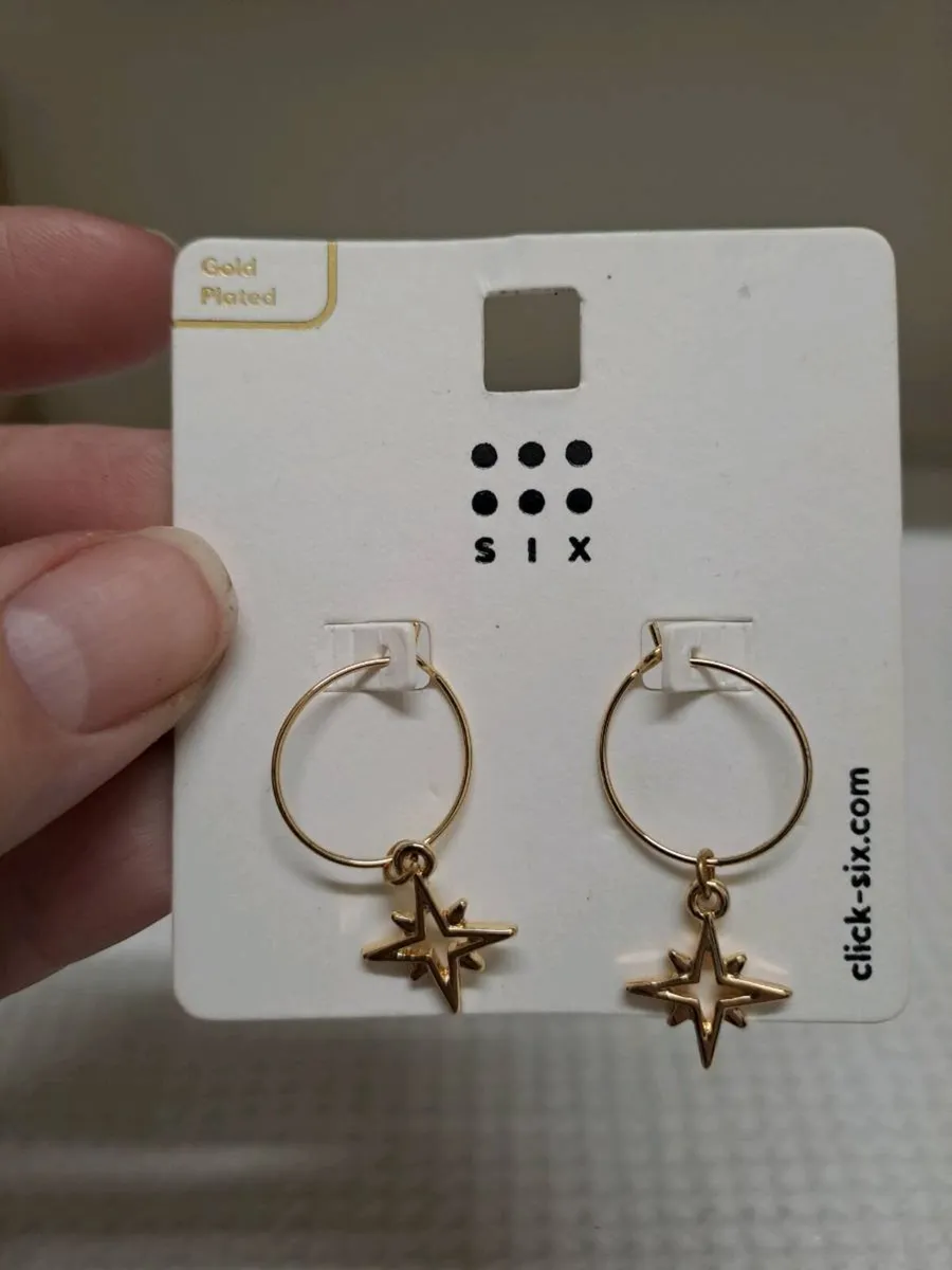 NEW Gold plated earrings from SIX - Image 4