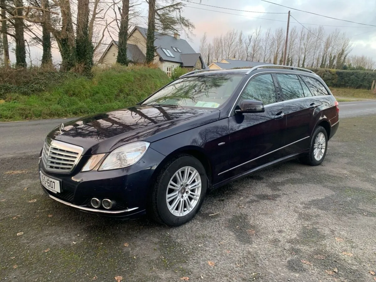 Mercedes e220 breaking - Image 2