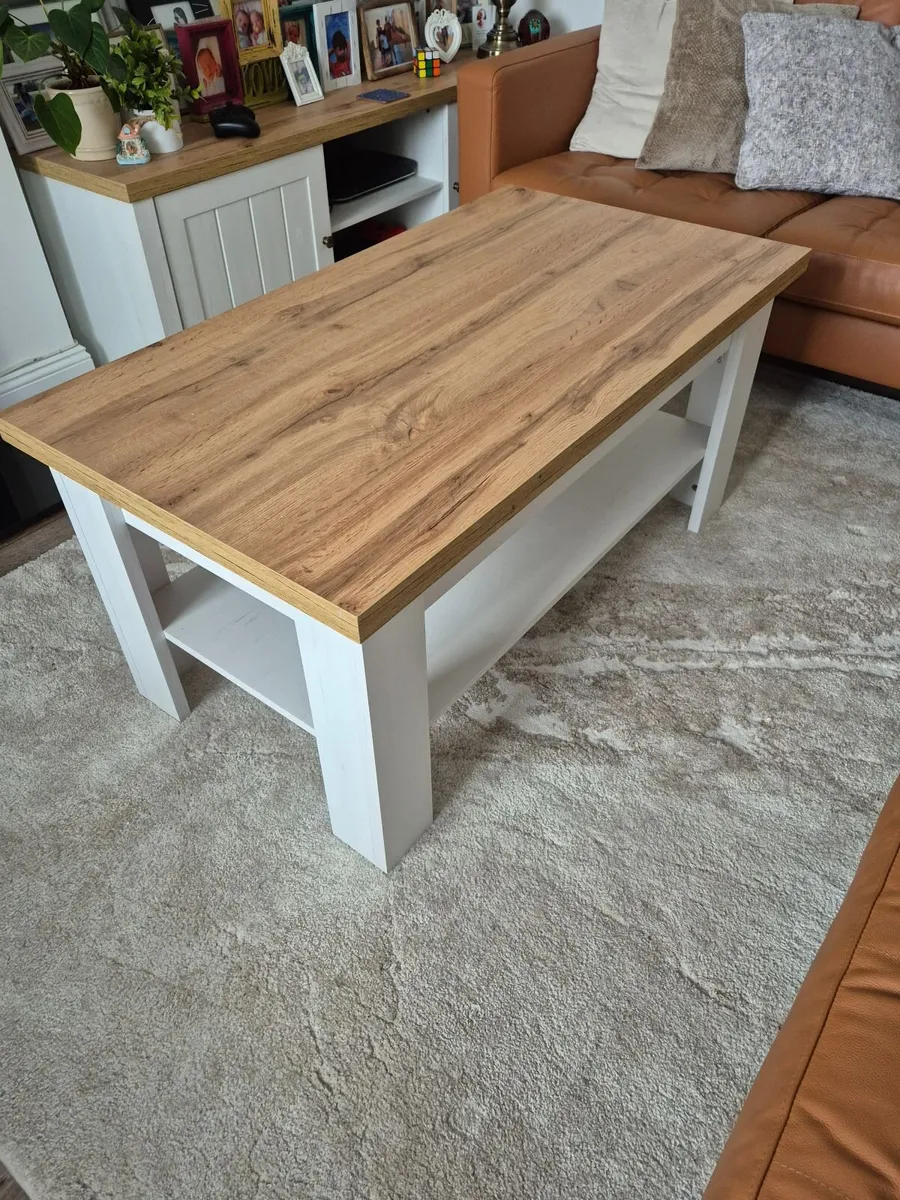 Coffee table - Image 1