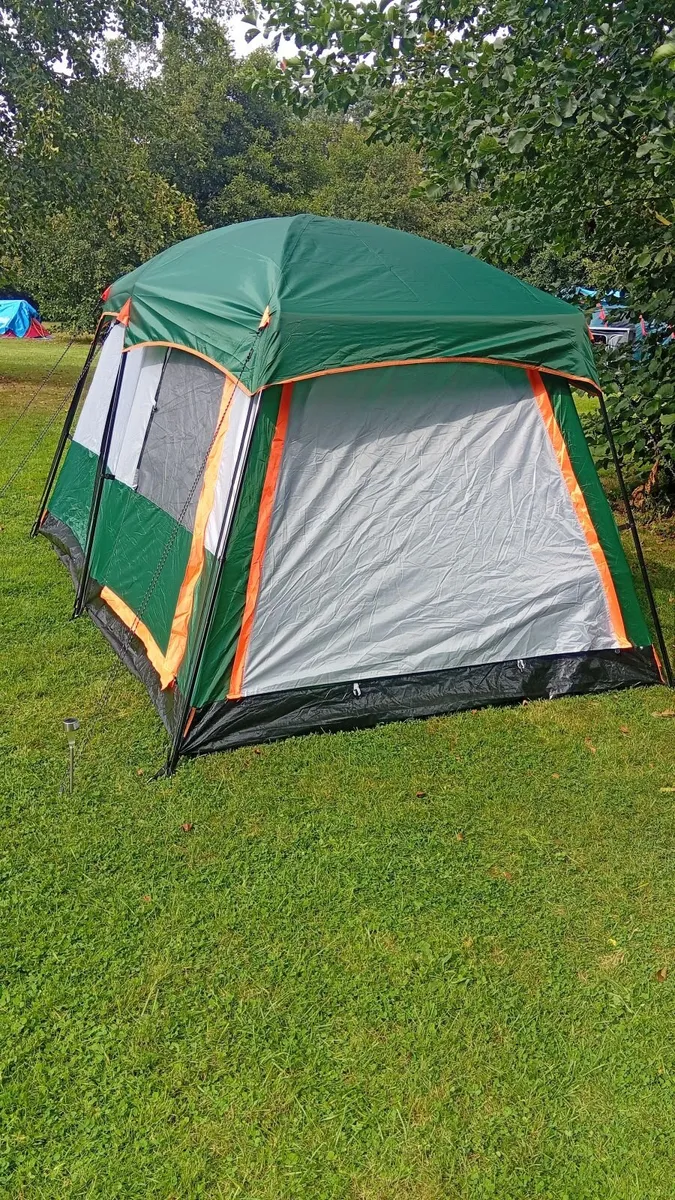 Tent - Image 3