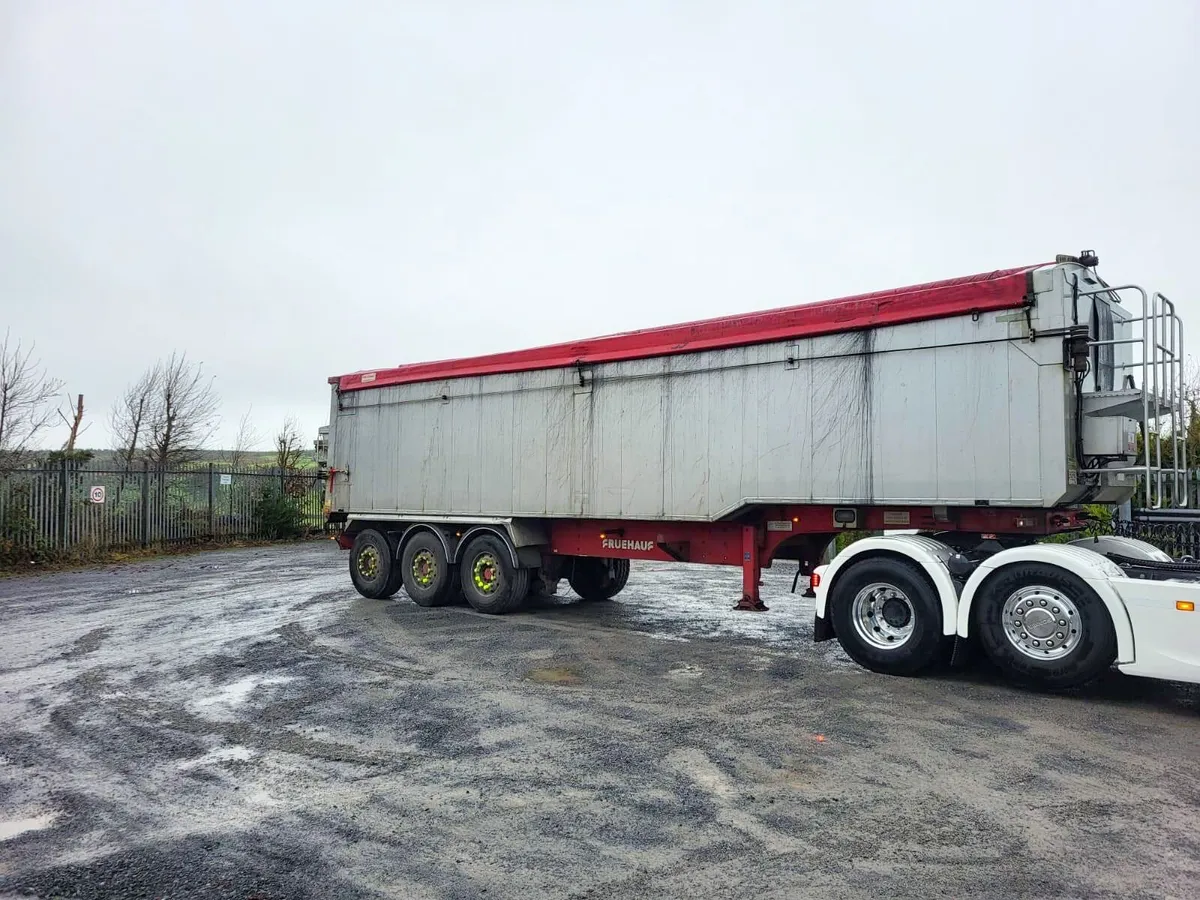 Fruehauf Bulk Alloy Tipping Trailer - Image 3