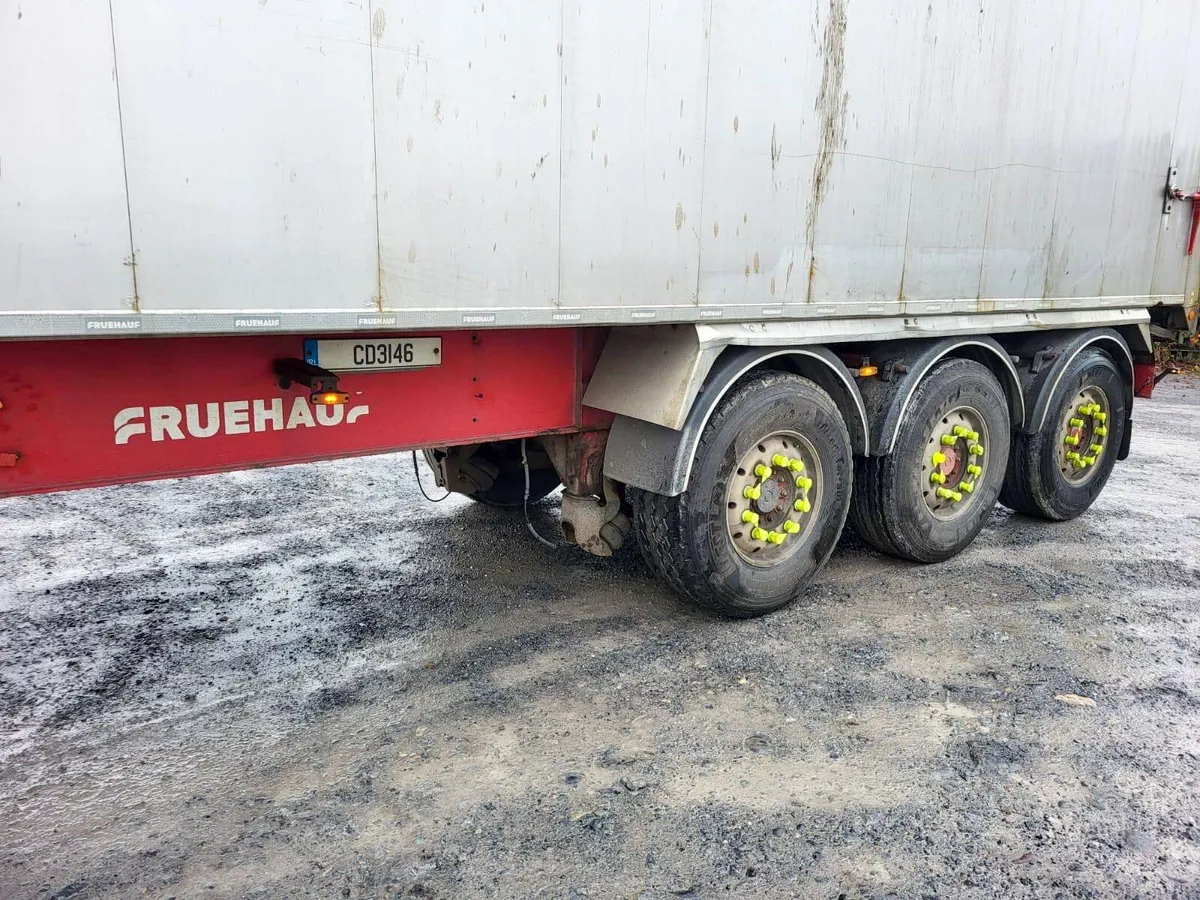 Fruehauf Bulk Alloy Tipping Trailer - Image 4
