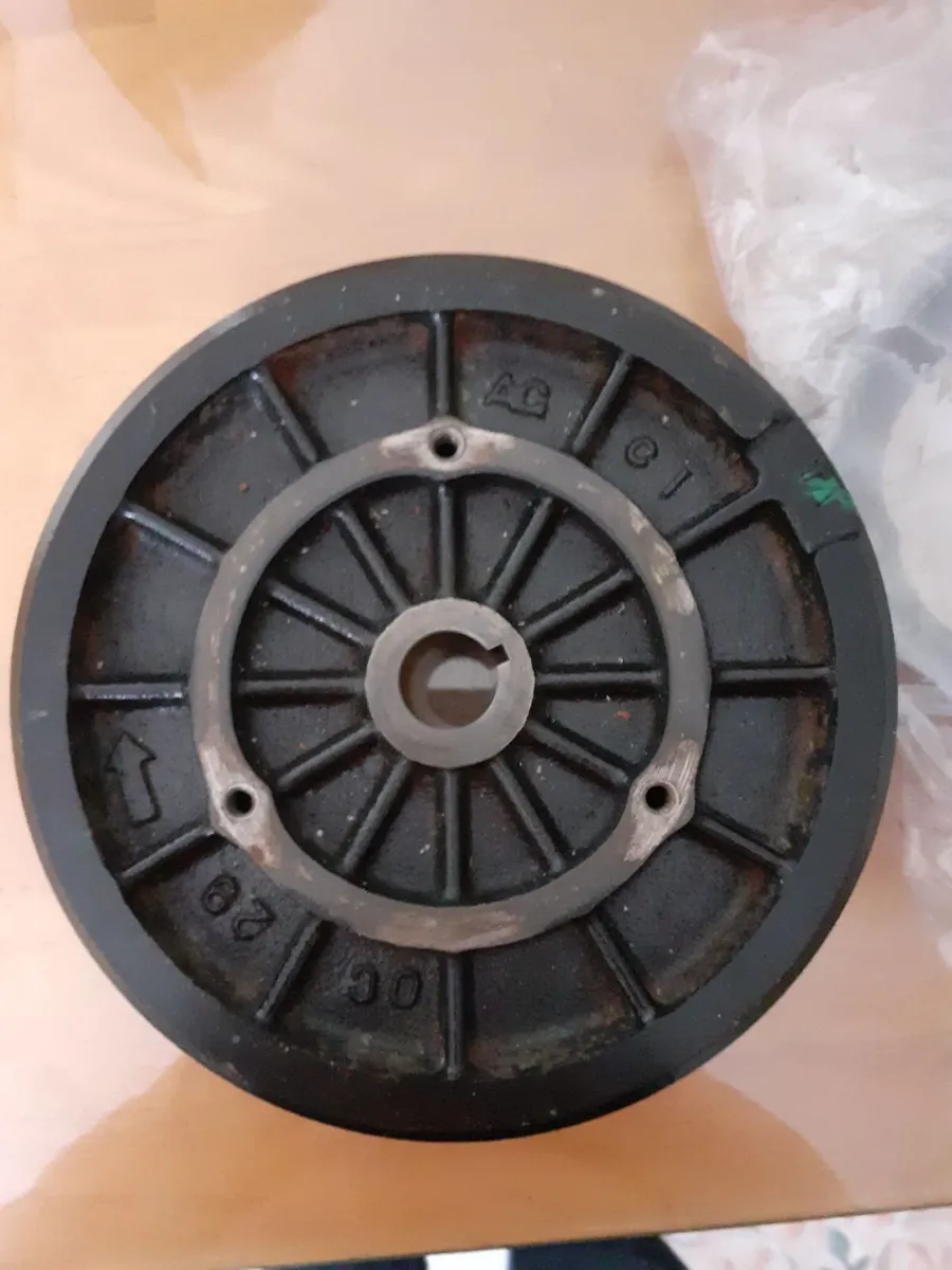 Flywheel For Honda Outboard 20HP engine - Image 1