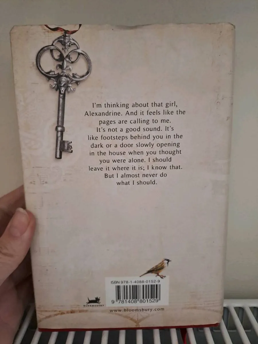 Revolution Jennifer Donnelly 1st Edition Hardback - Image 2