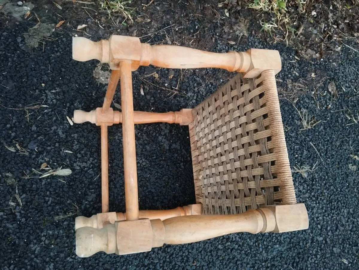 Vintage Sugán Table - Image 3