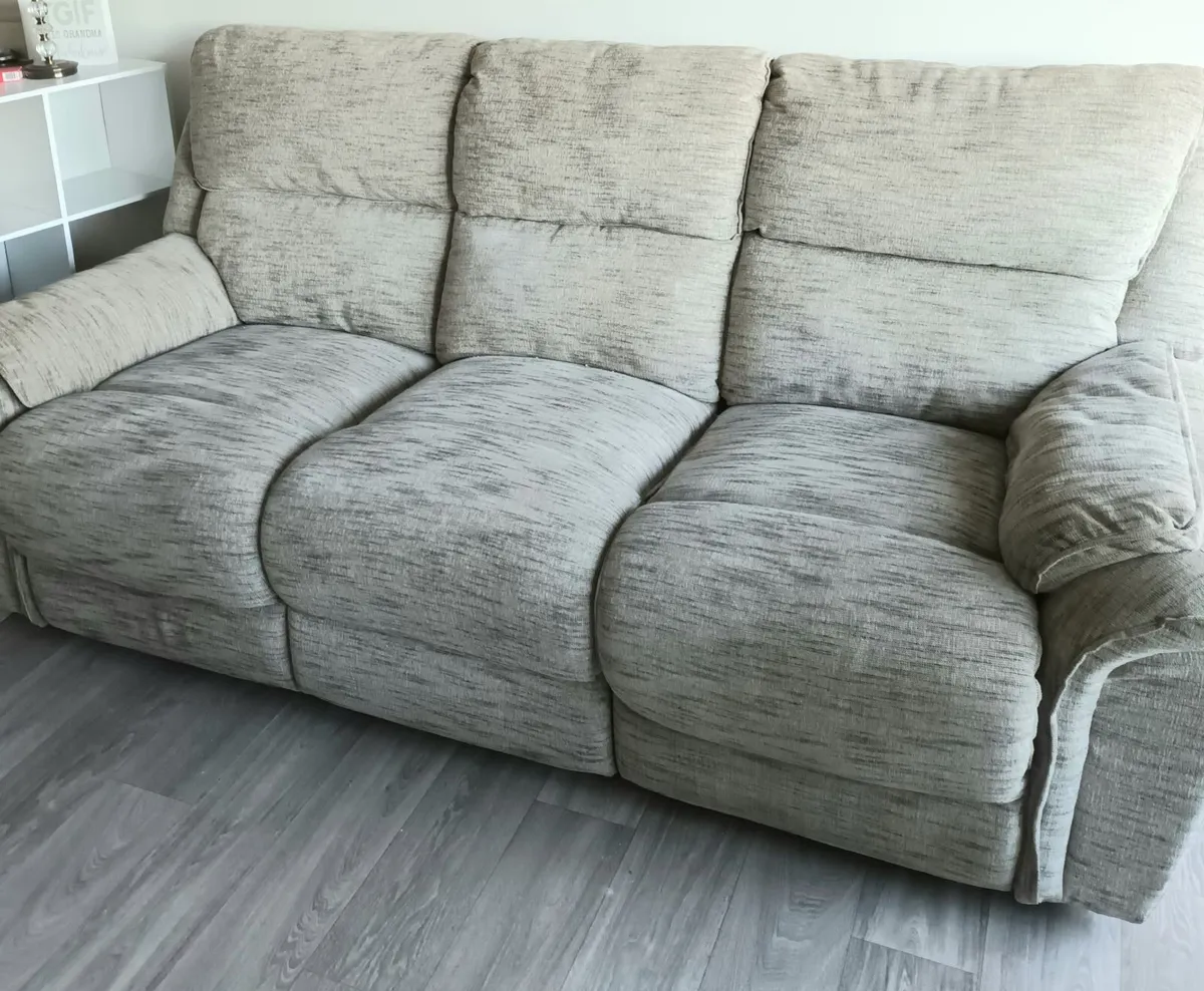 3 seater sofa and 2 seater sofas - Image 1