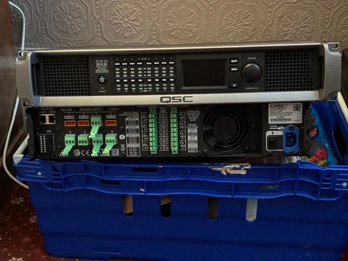 QSC CX-Q 8K8 Amplifier Excellent Condition