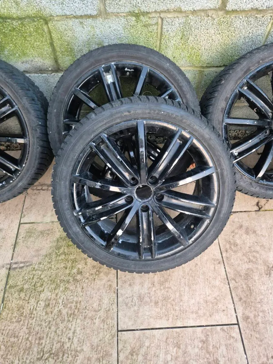 Vw 18" inch genuine rims - Image 1
