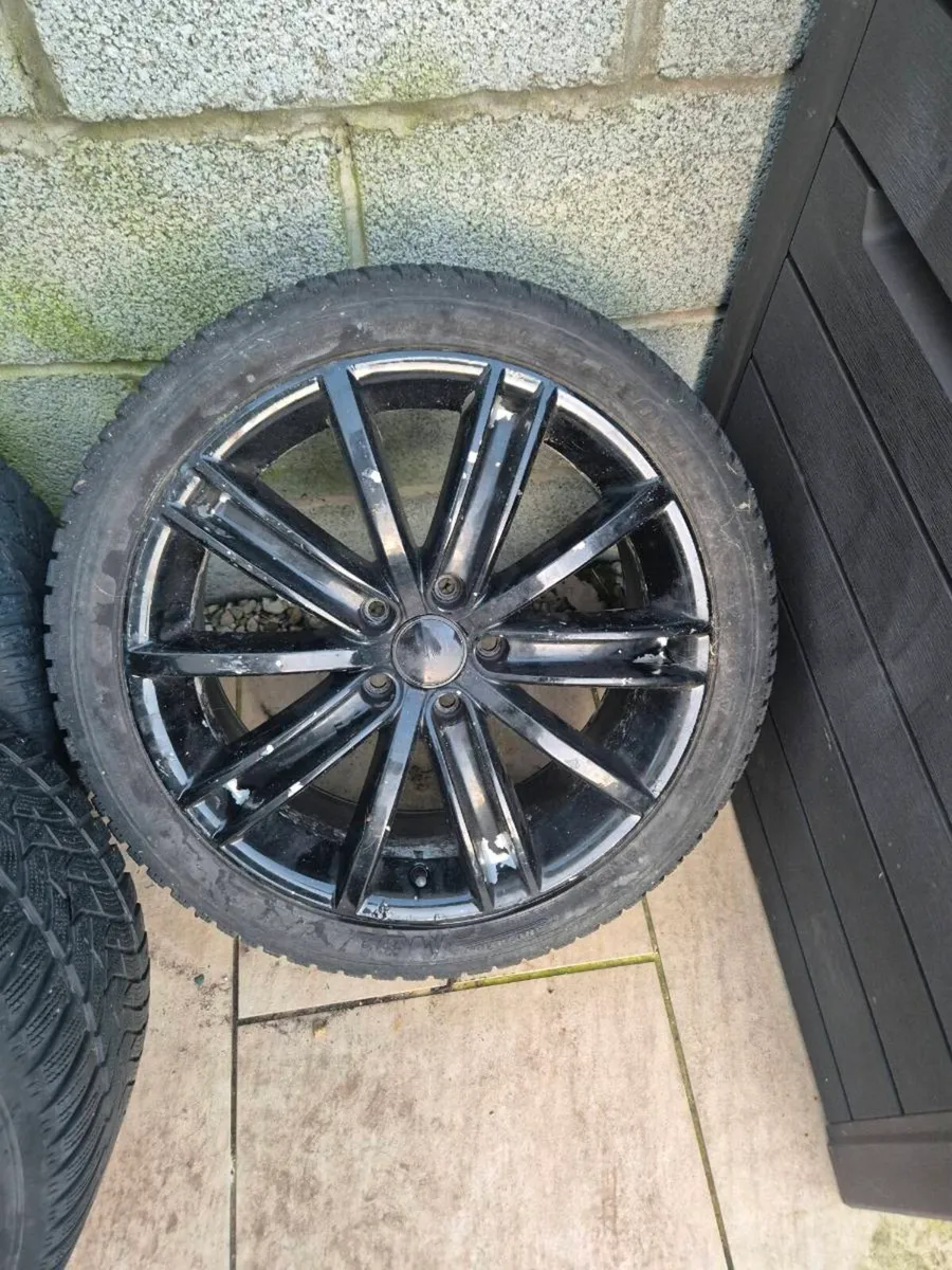 Vw 18" inch genuine rims - Image 2