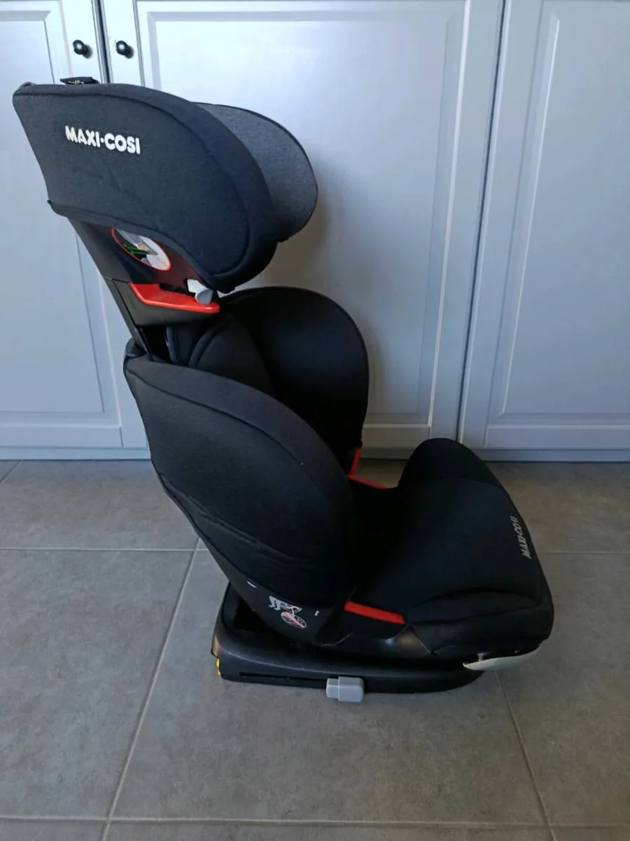 Maxi Cosi Rodofix Car Seat - Image 4