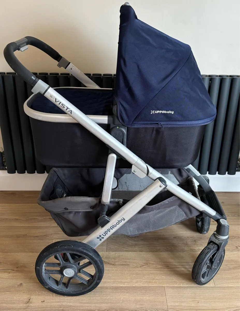 Uppa baby vista buggie plus sleeping bags - Image 1