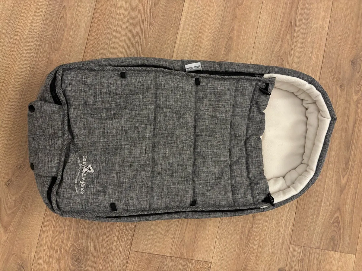 Uppa baby vista buggie plus sleeping bags - Image 3