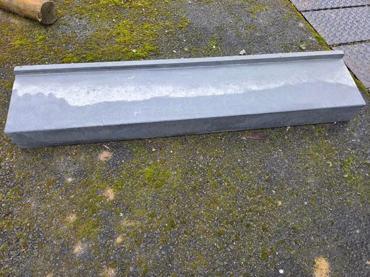 Windows and sills - Image 3