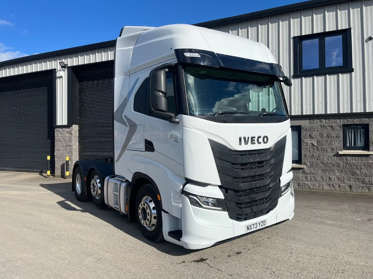 2024 IVECO SWAY 6X2 - Image 1