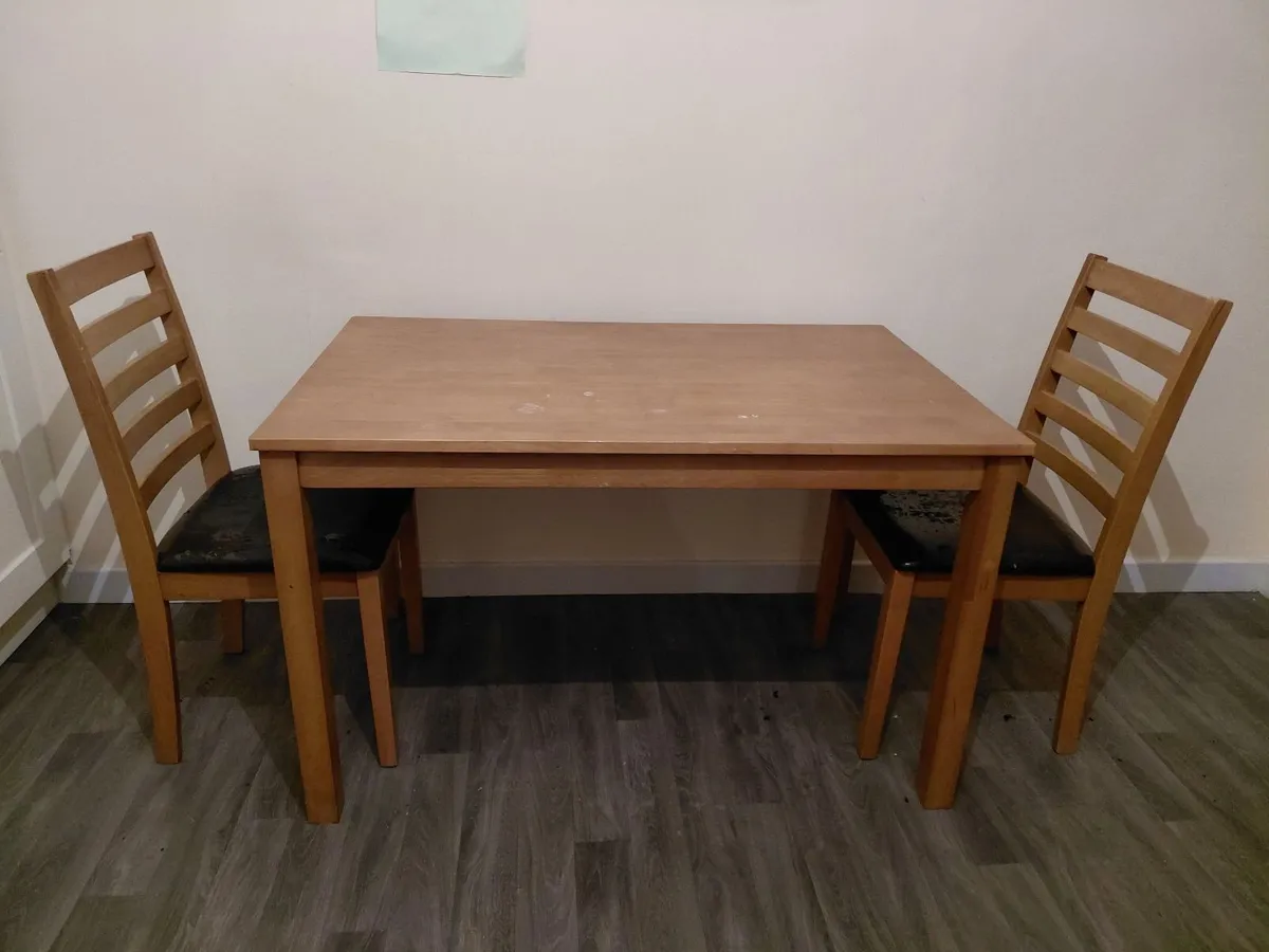 Kitchen table & chairs
