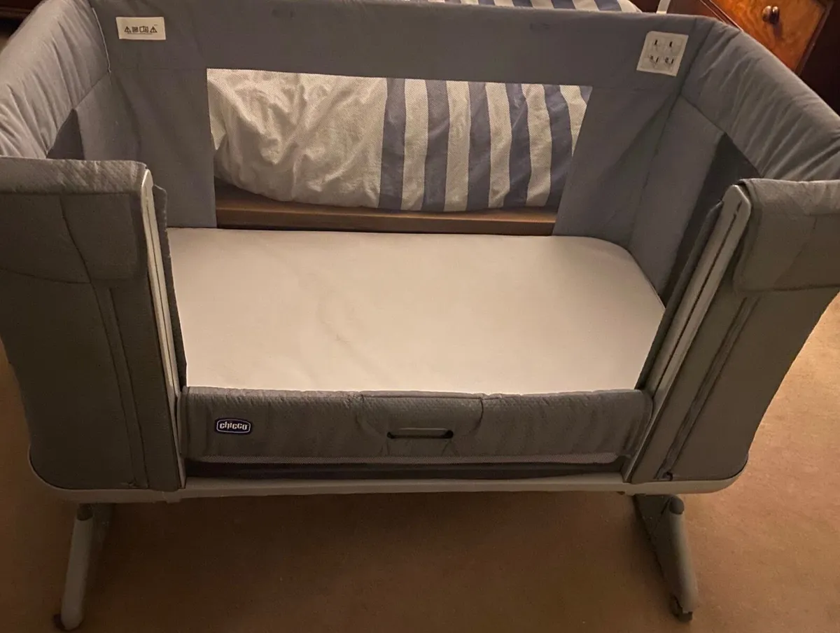 Chicco next to me forever cot - Image 2