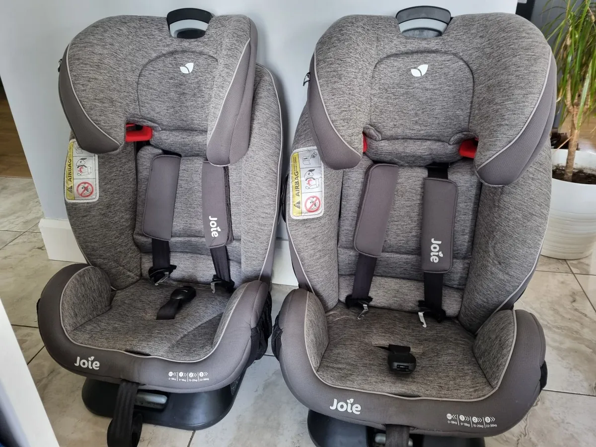 Joie Car Seats x2 Group - Image 1