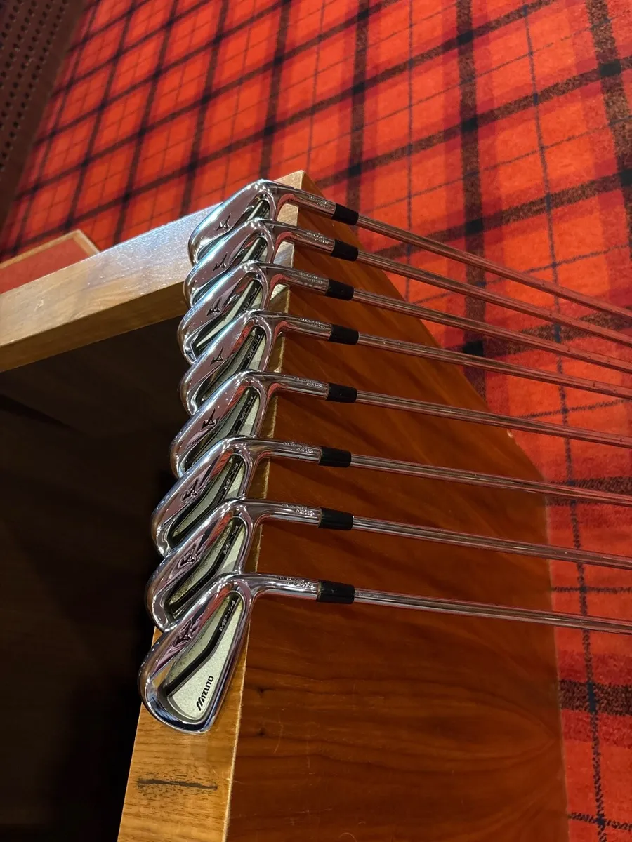 Mizuno MP-54 (3-PW) Reg Steel - Image 1