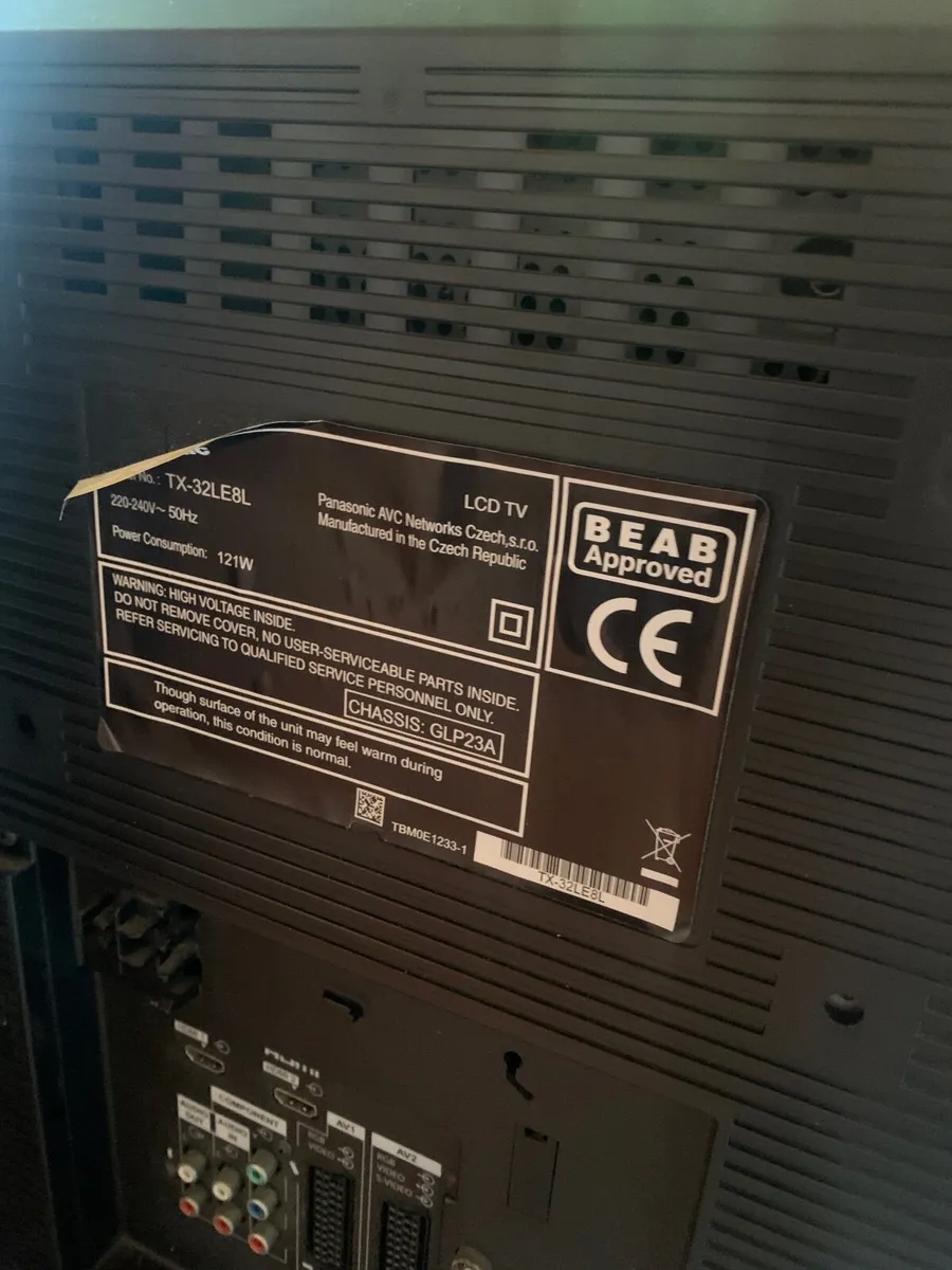 Panasonic 38Inch flatscreen TV - Image 3