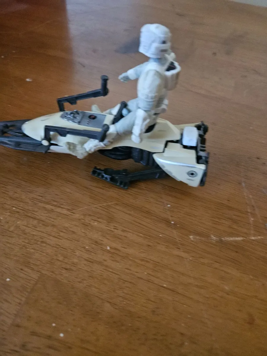Star Wars Speederbike and Biker Scout - Image 4
