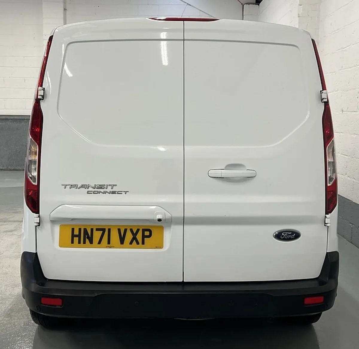 2021 Ford Transit Connect Panel Van - Image 3