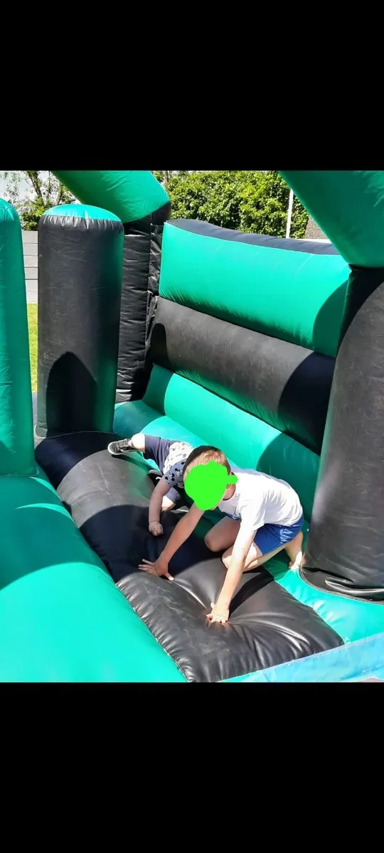 Bouncy Castle for sale - Image 4