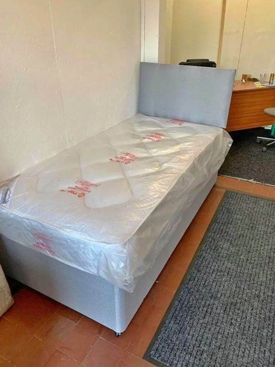 Brand New 3FT Single Divan Beds - Image 3