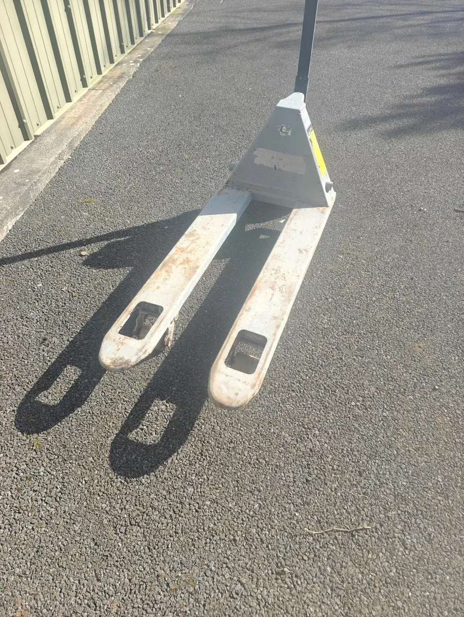 Pallet Truck - Image 3