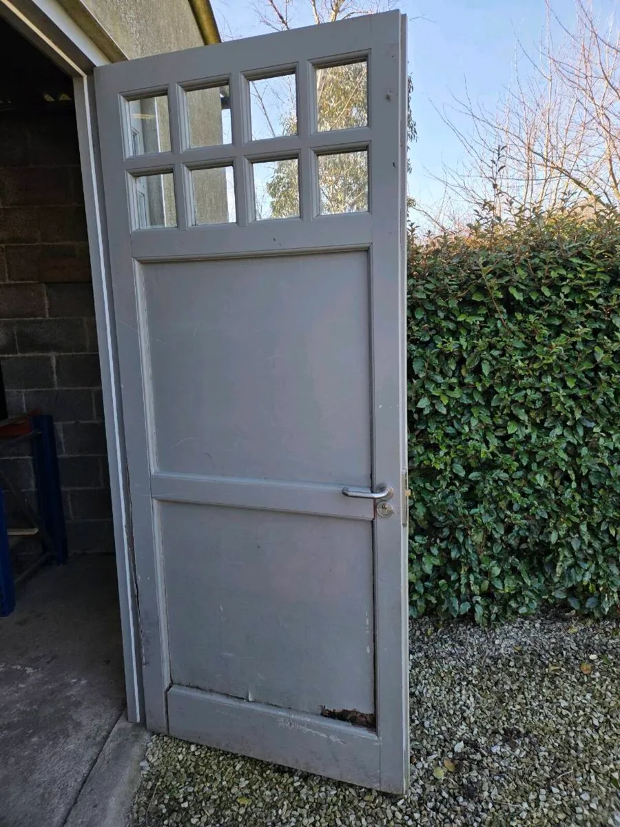 Garage Door Frame - Image 3