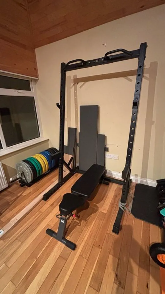 Rock Solid semi-commercial half rack - Image 1