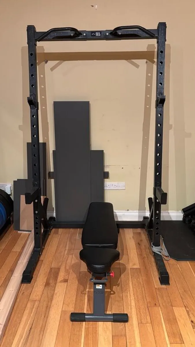 Rock Solid semi-commercial half rack - Image 2