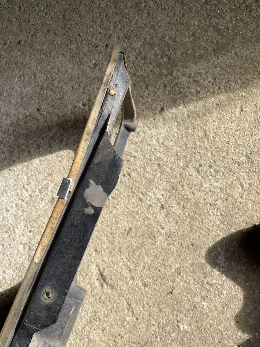 Vintage Ford Cortina MK3 ?? Front Grille - Image 4