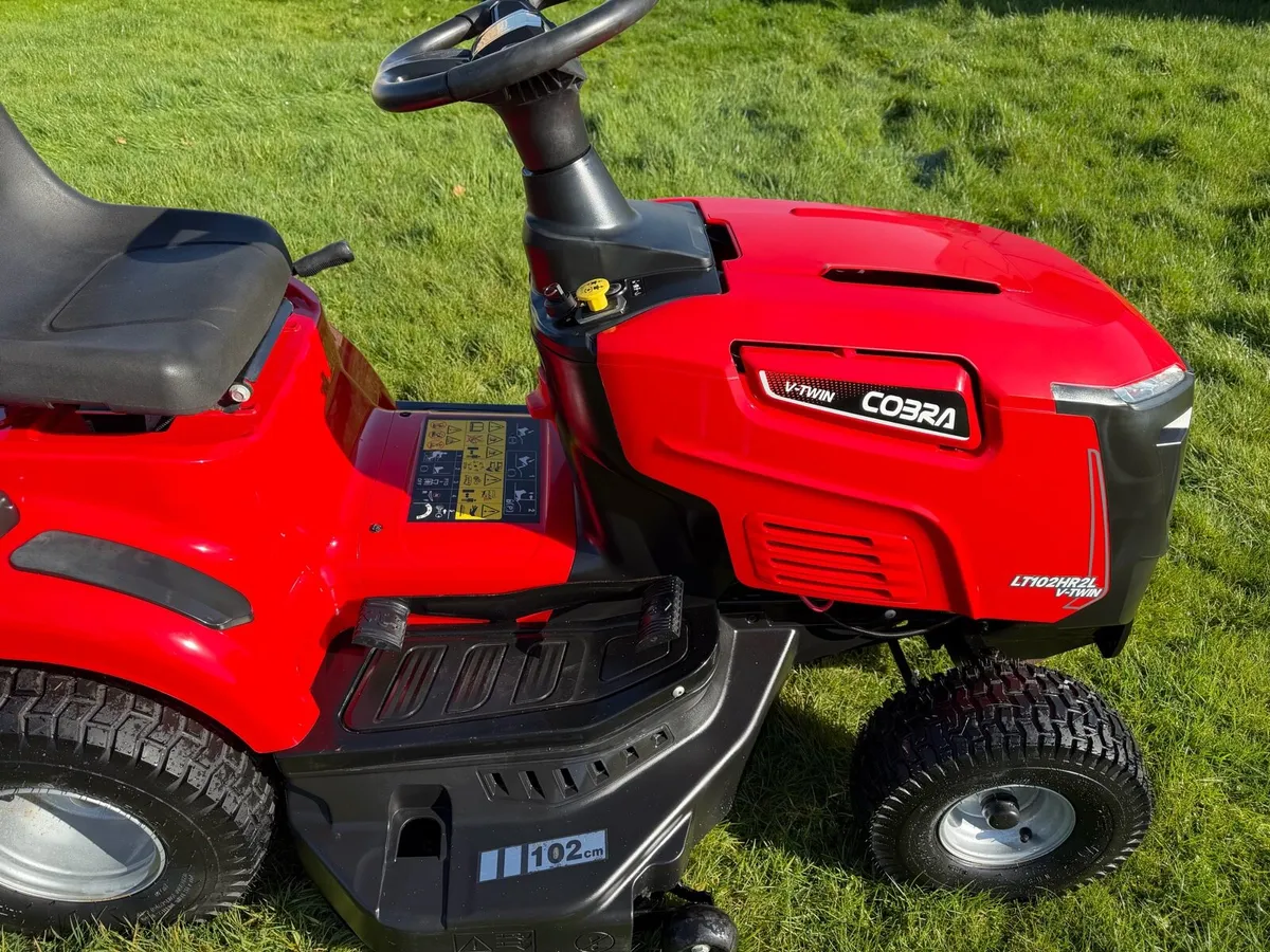 Nearly New Ride on Mower - Image 2