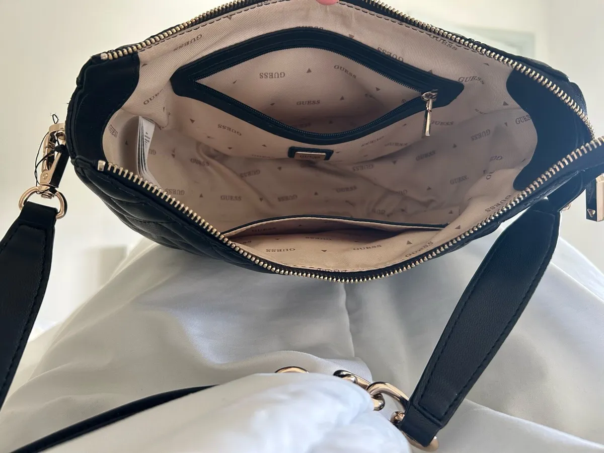 Guess Moon bag - Image 4