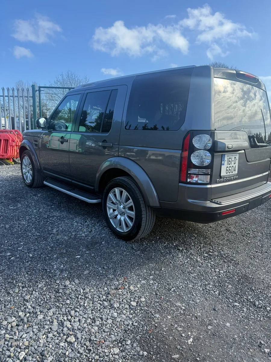 Landrover discovery 4 - Image 2