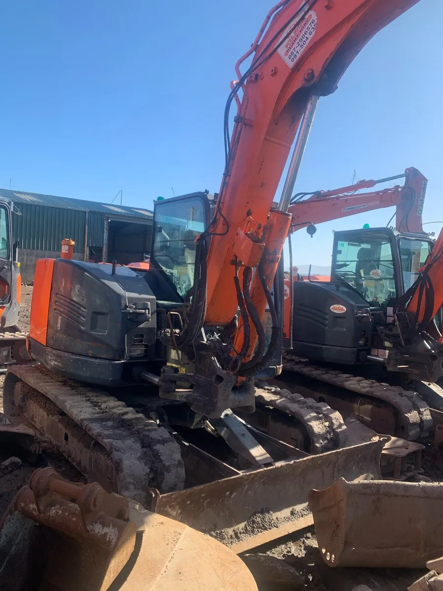 2014 Hitachi zx85-5 - Image 2