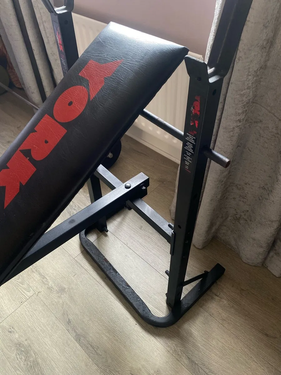 Bench with barbell rack and weights - Image 4