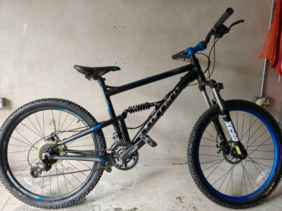 Carrera mountain bike