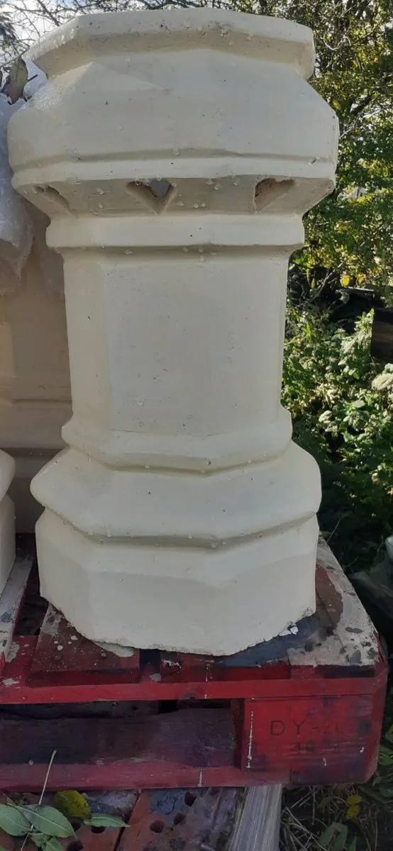 Bangor slates chimney pots floor ridge roof tiles - Image 2