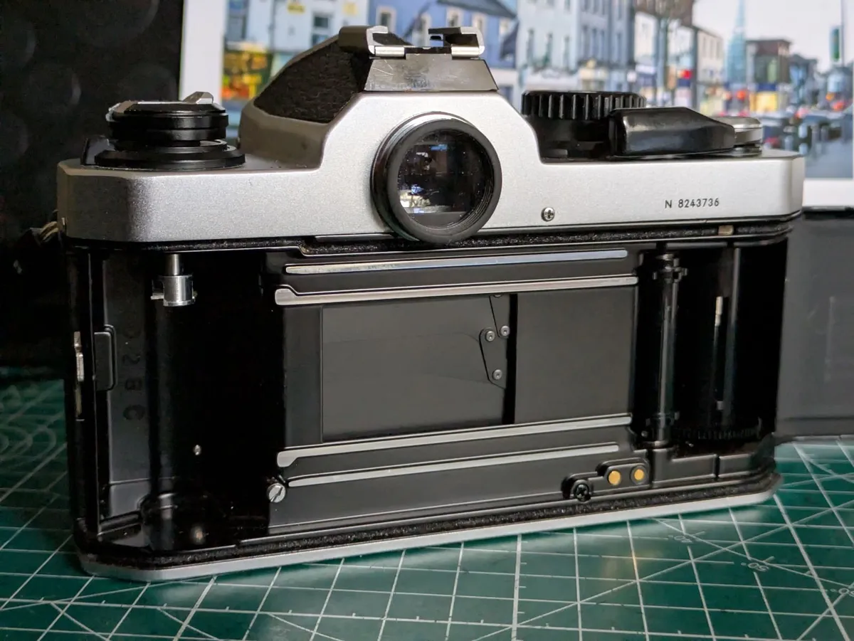 🎞️ Nikon FM2 N film SLR camera - Image 3