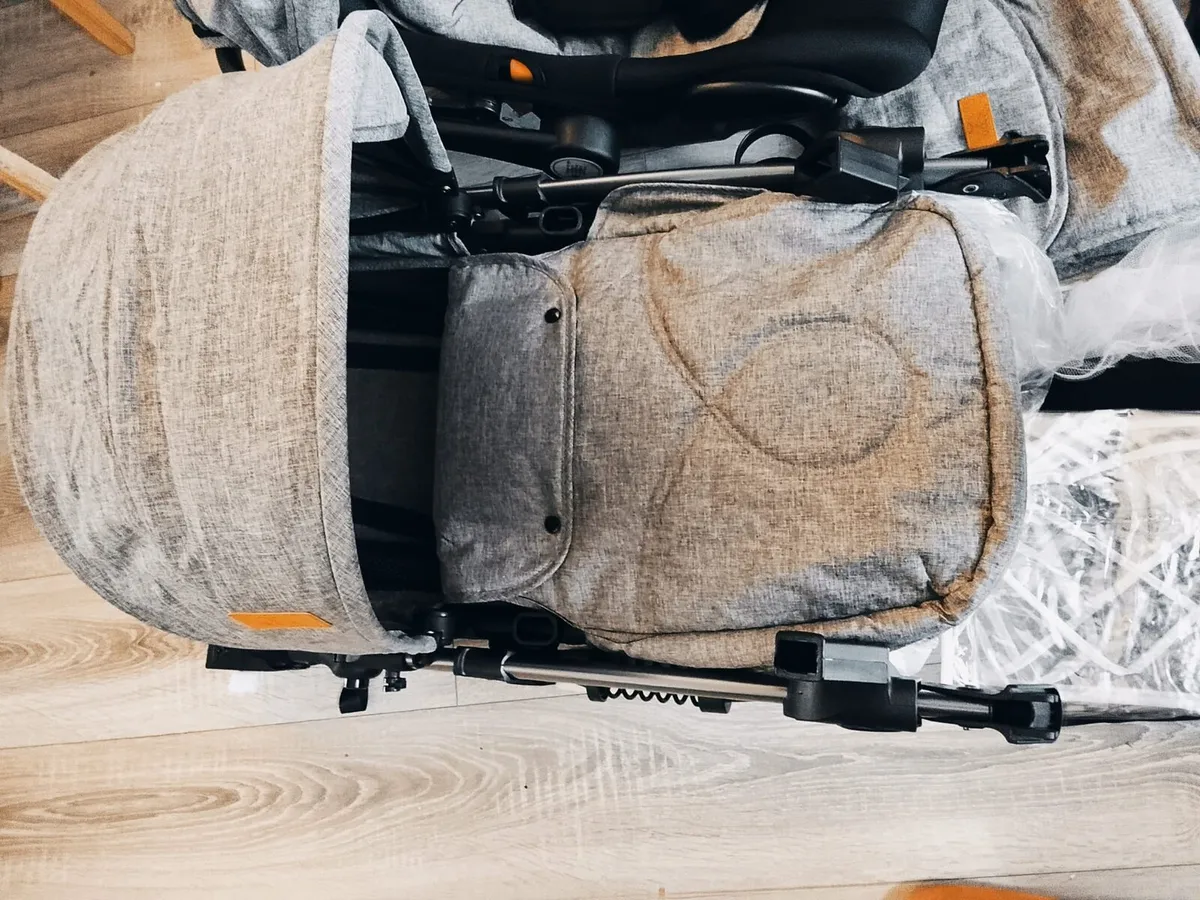 Travel system/ Buggy/ Pram/ Stroller/ Pushchair. 3 - Image 4