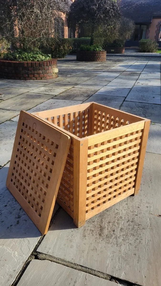 Bedside tables - Image 2