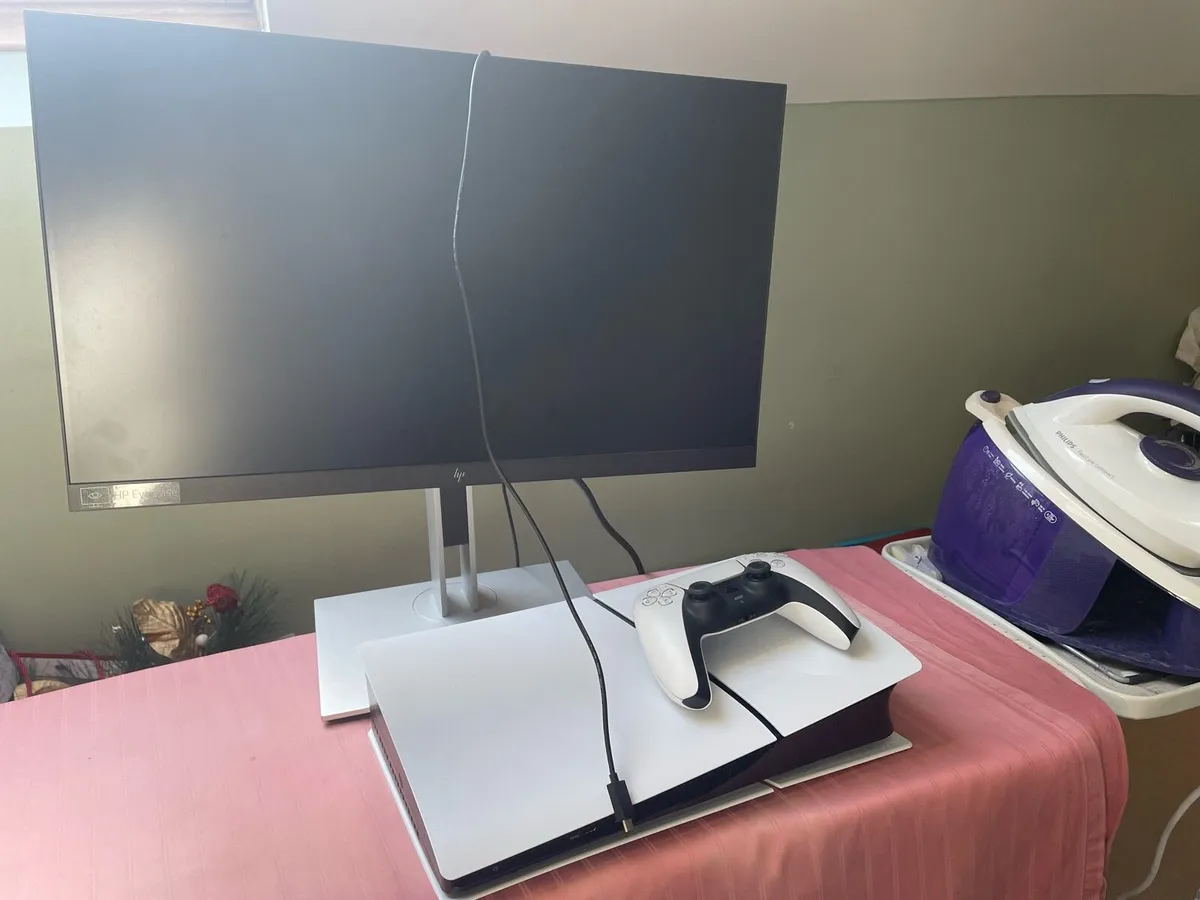 PlayStation 5 - Image 1