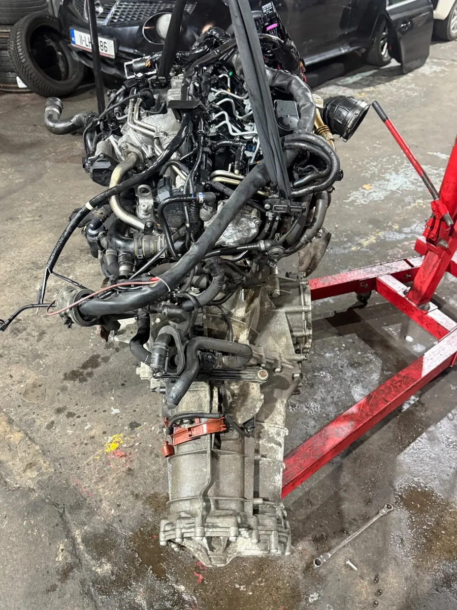 Audi A4 2009 CAGC 2.0 TDI COMPLETE ENGINE, GEARBOX - Image 2