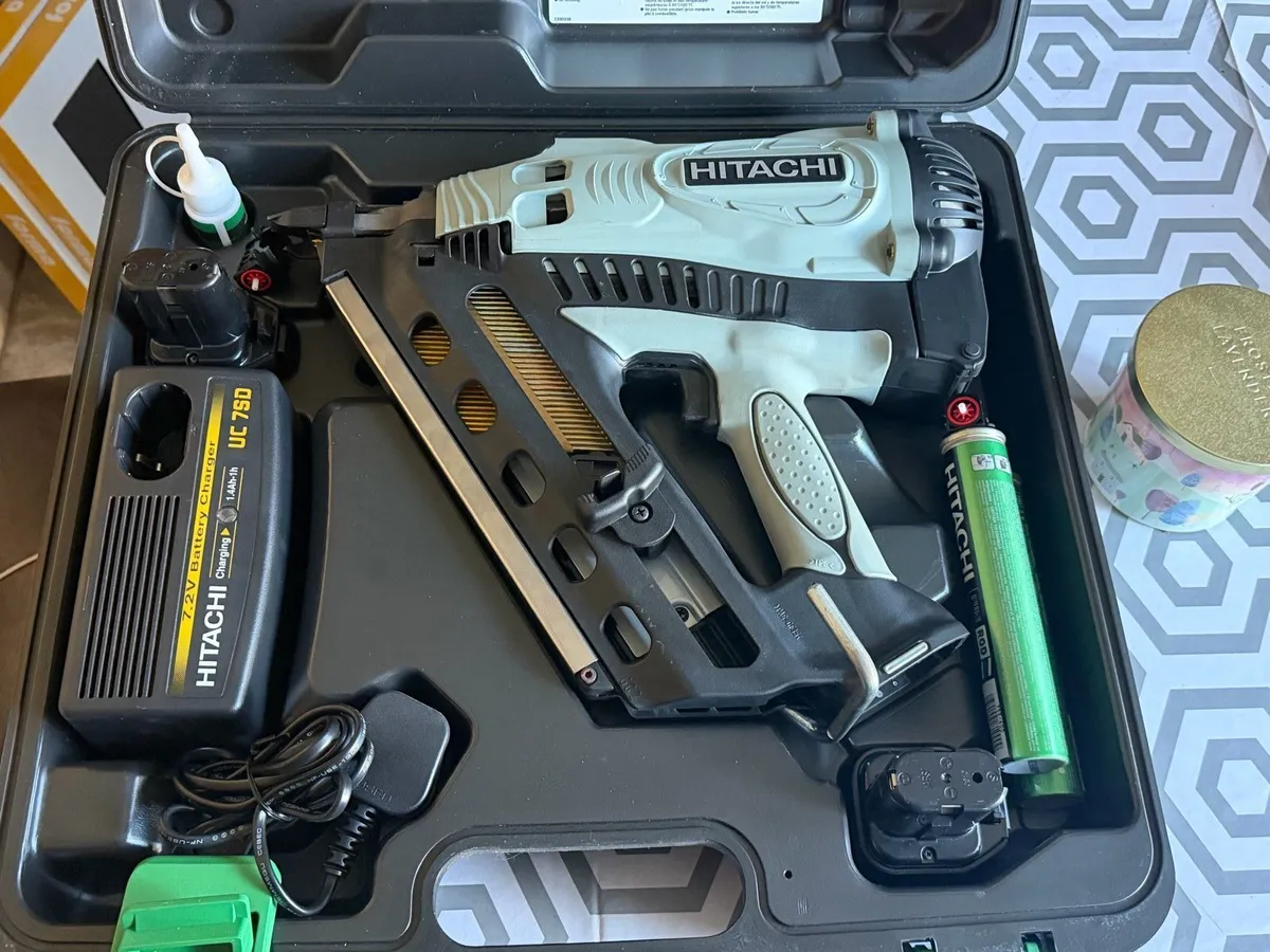 Hitachi nail gun