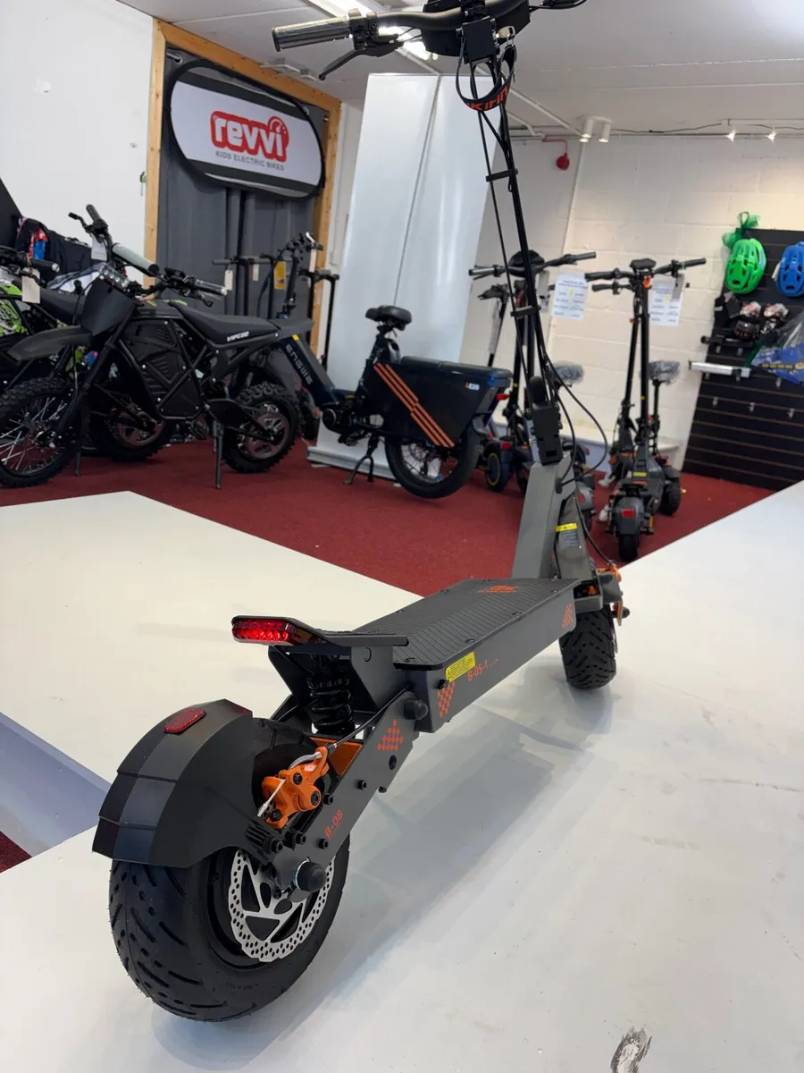 Kukirin G4 ELECTRIC SCOOTER - MARCH SALE!!! - Image 3