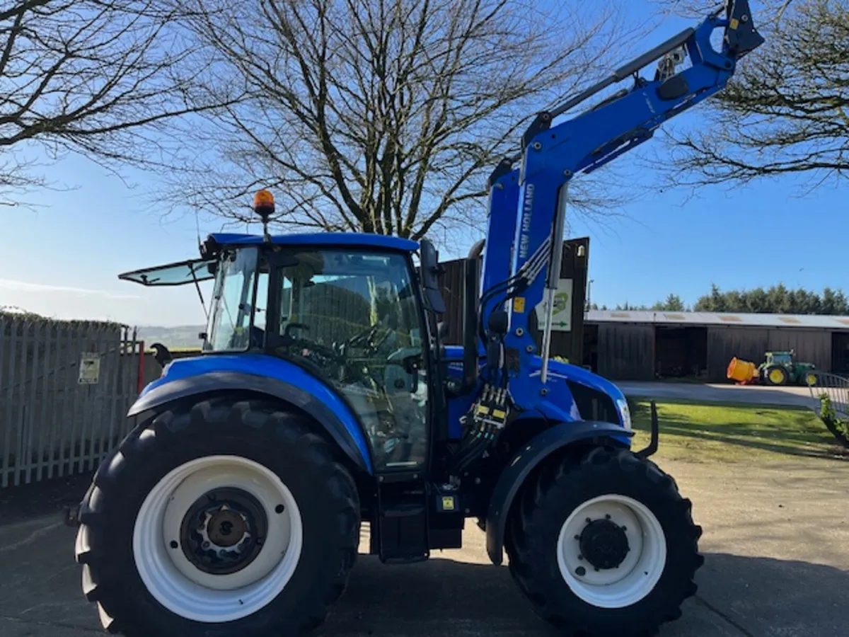 New Holland T5.110 c/w NH 685 LA Loader - Image 2
