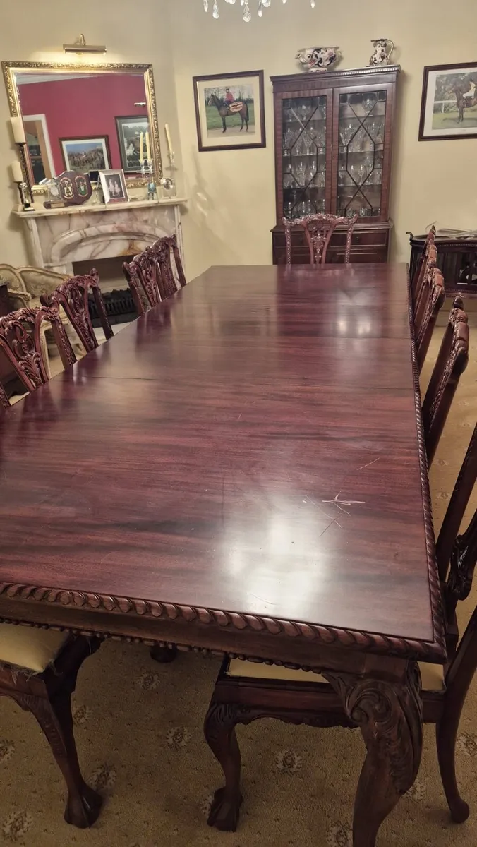 Dining table - Image 3