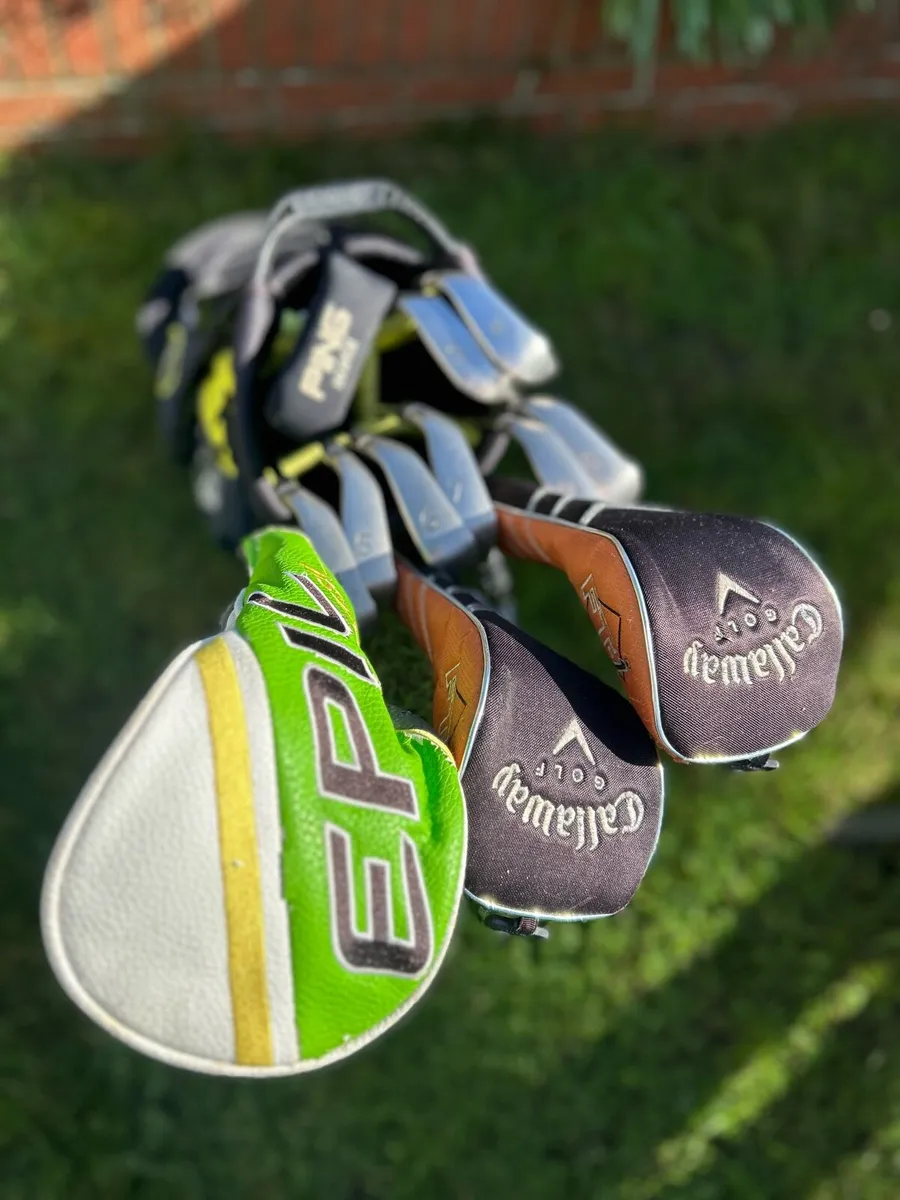 Full set of callaway and ping golf clubs - Image 1