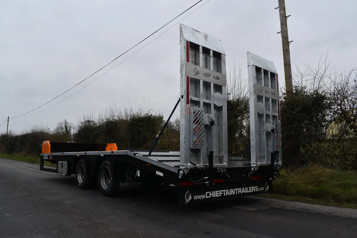 2 axle xcel low loader - Image 4